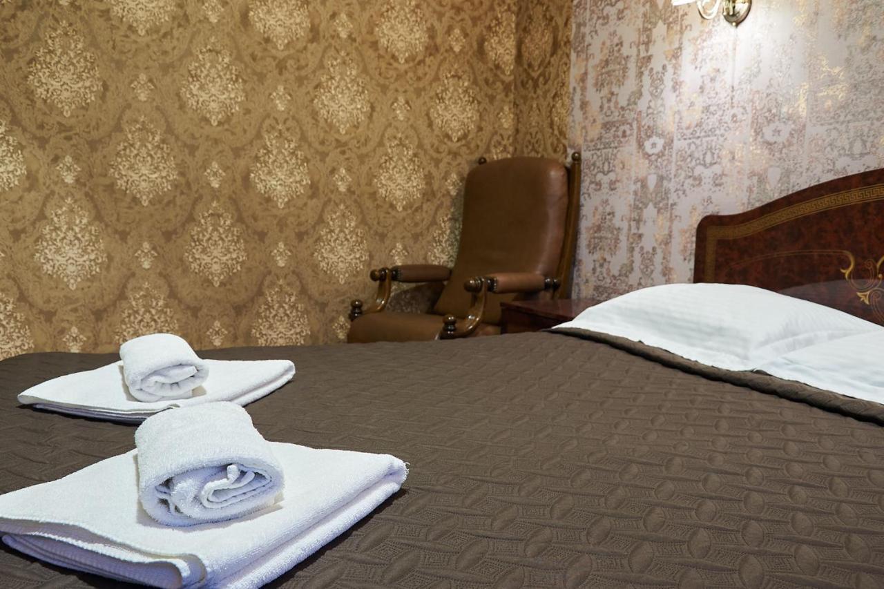 Hotel Royal Полтава Екстериор снимка