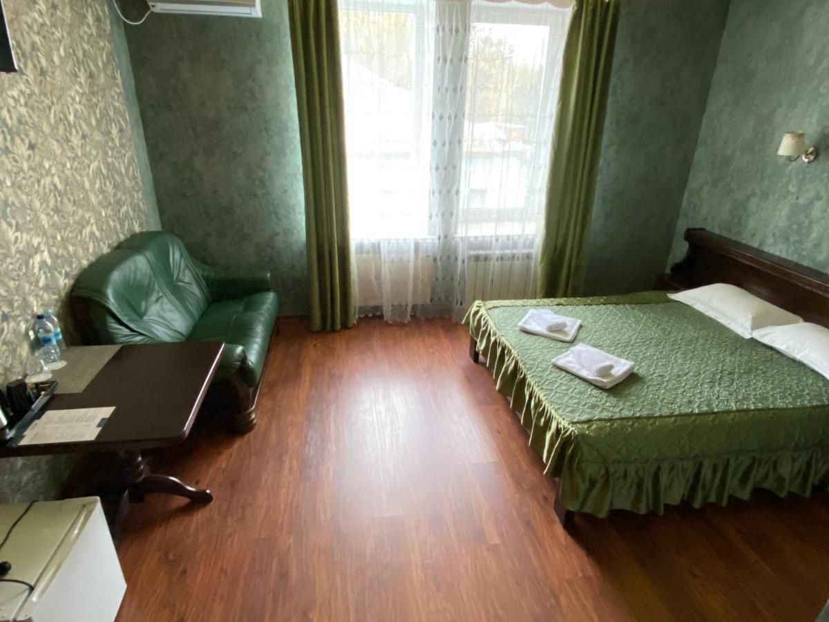 Hotel Royal Полтава Екстериор снимка