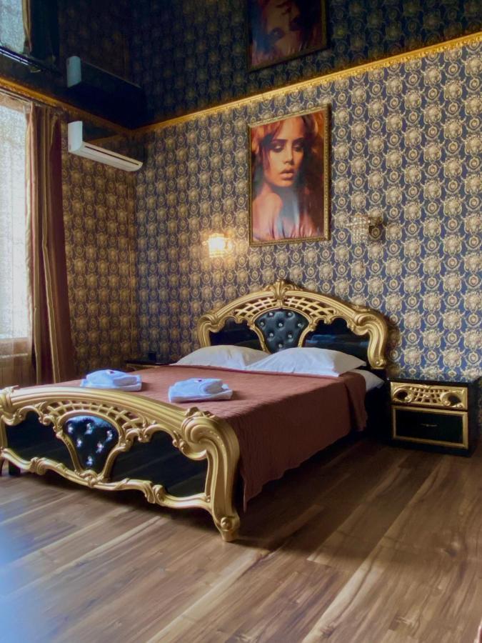 Hotel Royal Полтава Екстериор снимка