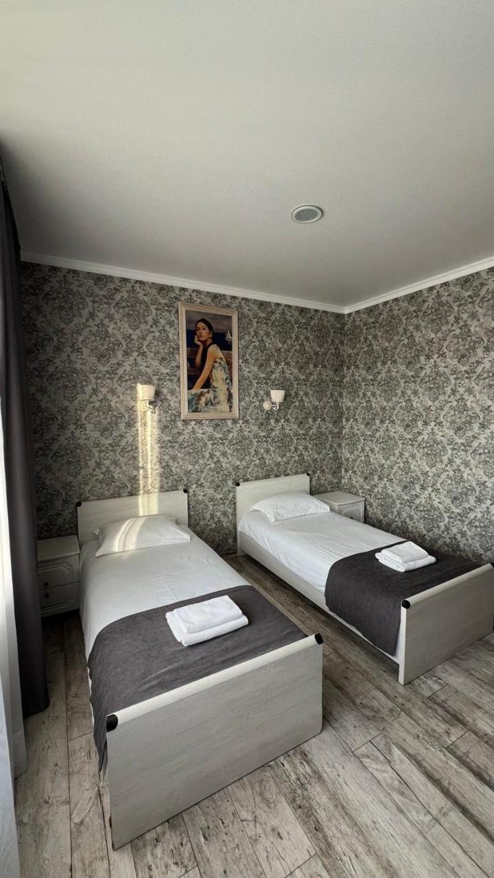 Hotel Royal Полтава Екстериор снимка