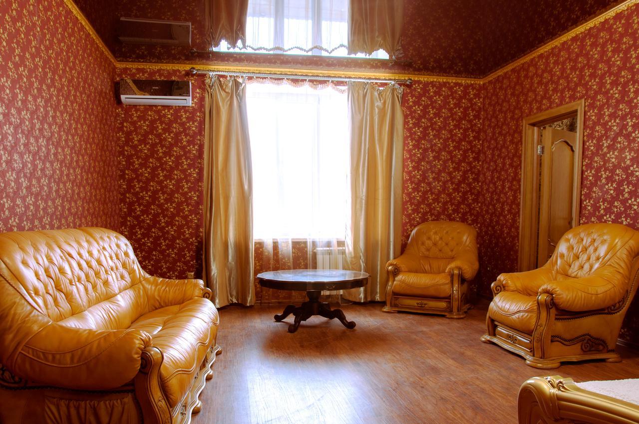 Hotel Royal Полтава Екстериор снимка